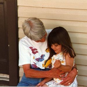 Meet your Posher, Kelly